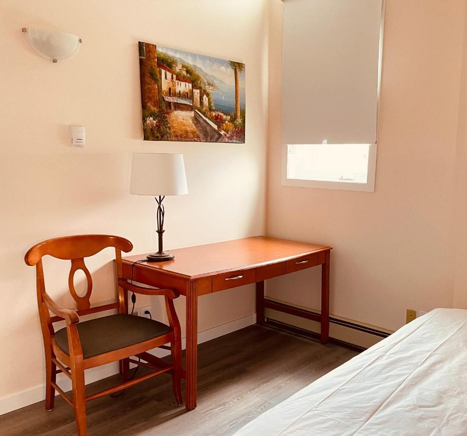 Unit #302 Mountain View 2 Beds In Dt Leilighet Canmore Eksteriør bilde